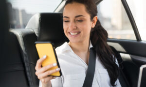 How Embedded Insurance Simplifies Risk in a Digital World